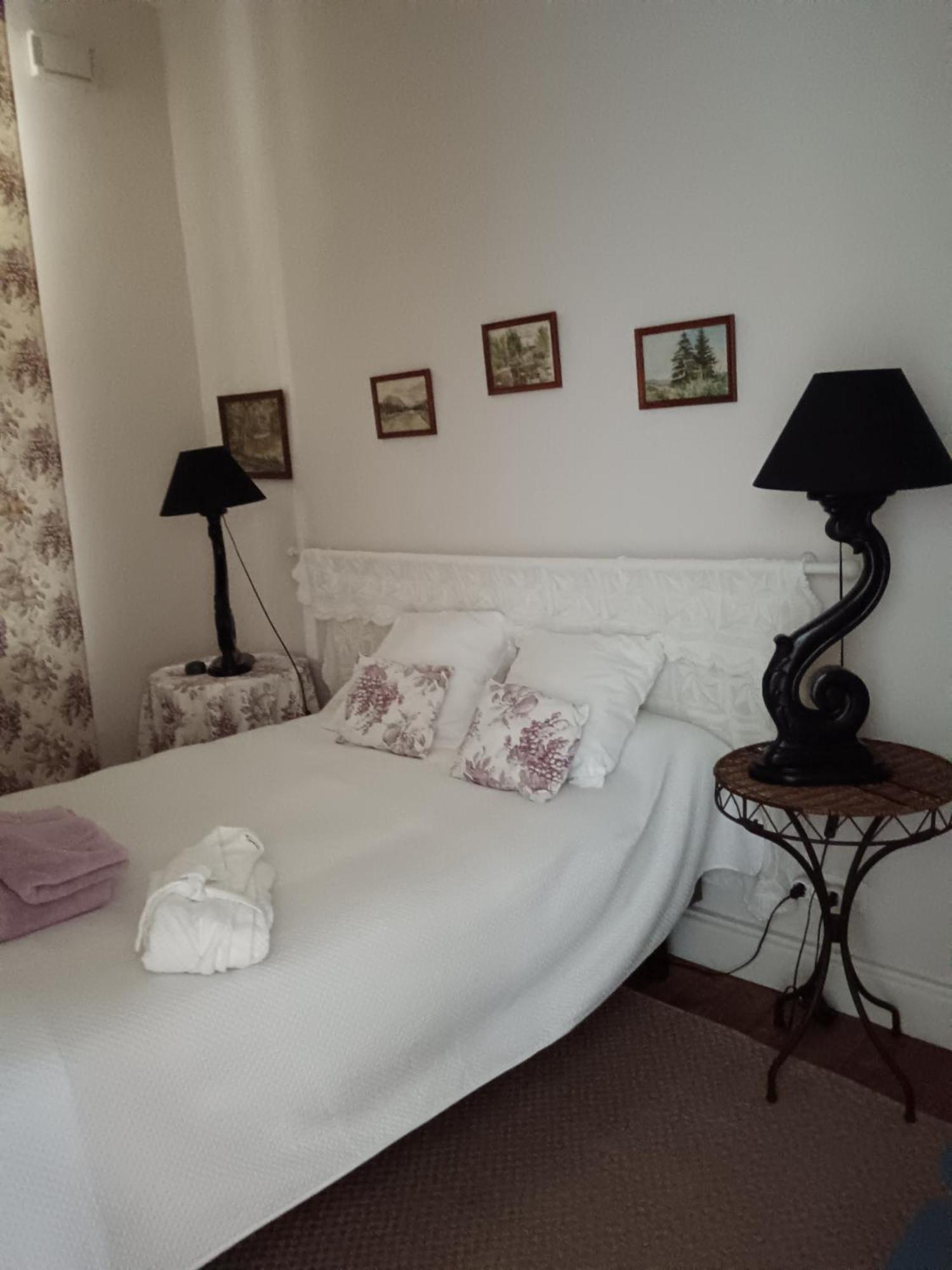 Bed and Breakfast Castel La Bergerie Laglorieuse Zewnętrze zdjęcie