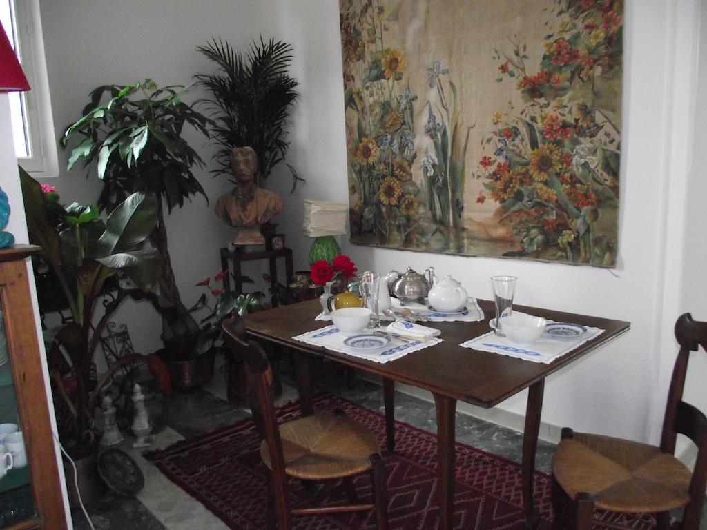 Bed and Breakfast Castel La Bergerie Laglorieuse Zewnętrze zdjęcie